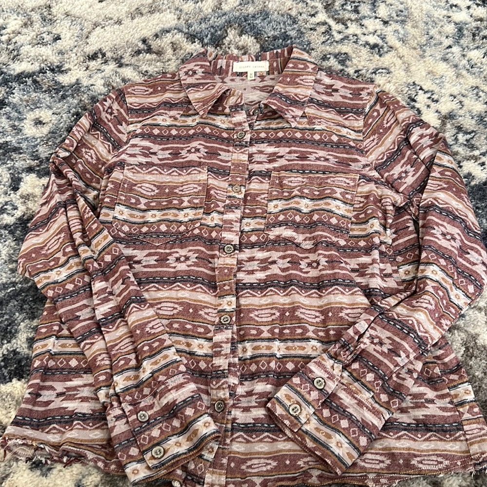 Buckle button up brand: gilded intent size medium